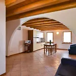 Colombare Teboi Apartment Lazise