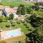 Apartment Colombare Teboi