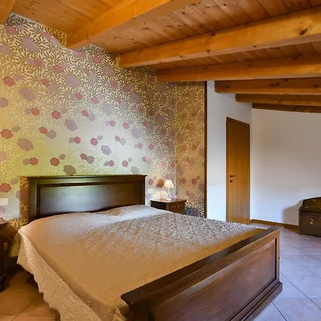 Apartman Colombare Teboi Lazise