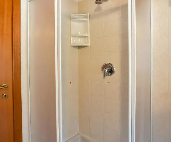 Apartament Colombare Teboi *