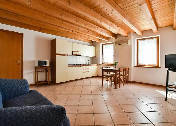 Apartament Colombare Teboi *